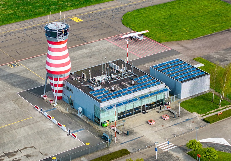 Lelystad Airport GA Terminal Luchtfoto 01