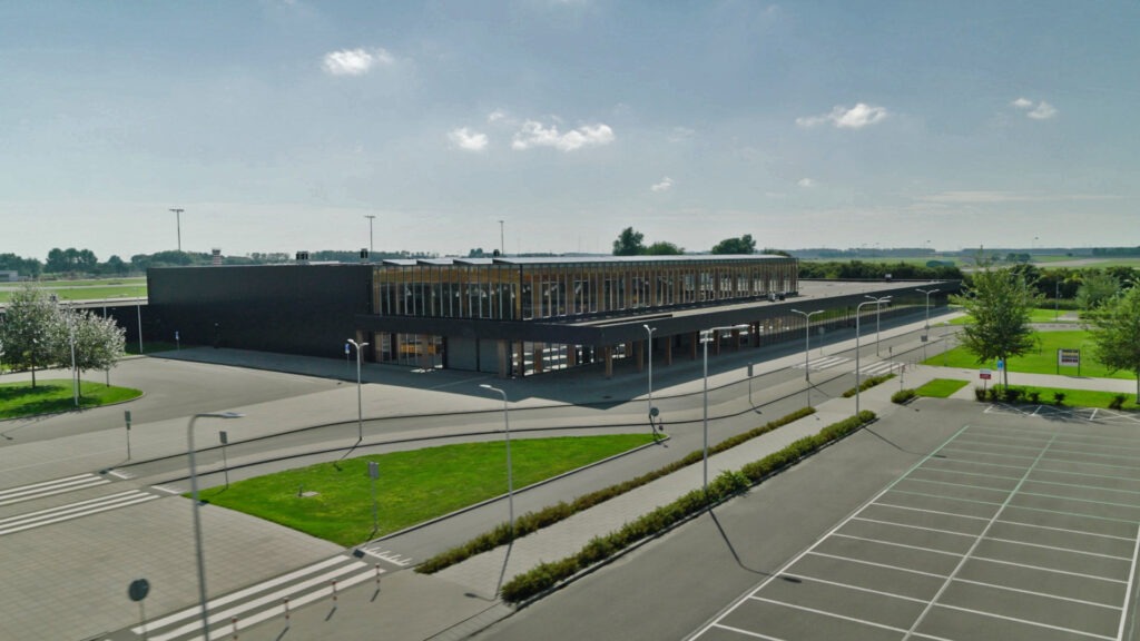 Nieuwe Passagiers Terminal Lelystad Airport